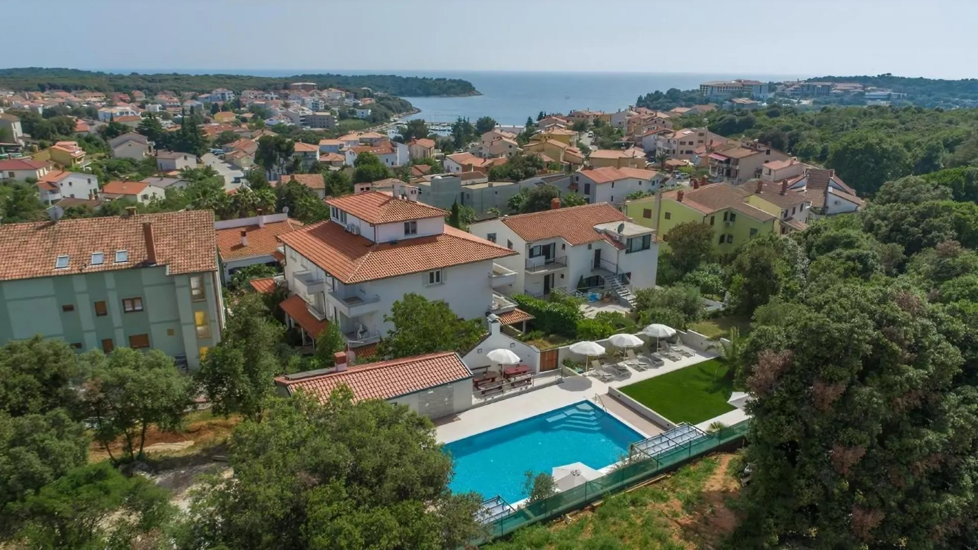 Lägenhet Ferienwohnung In Pjescana Uvala Mit Garten, Grill Pula