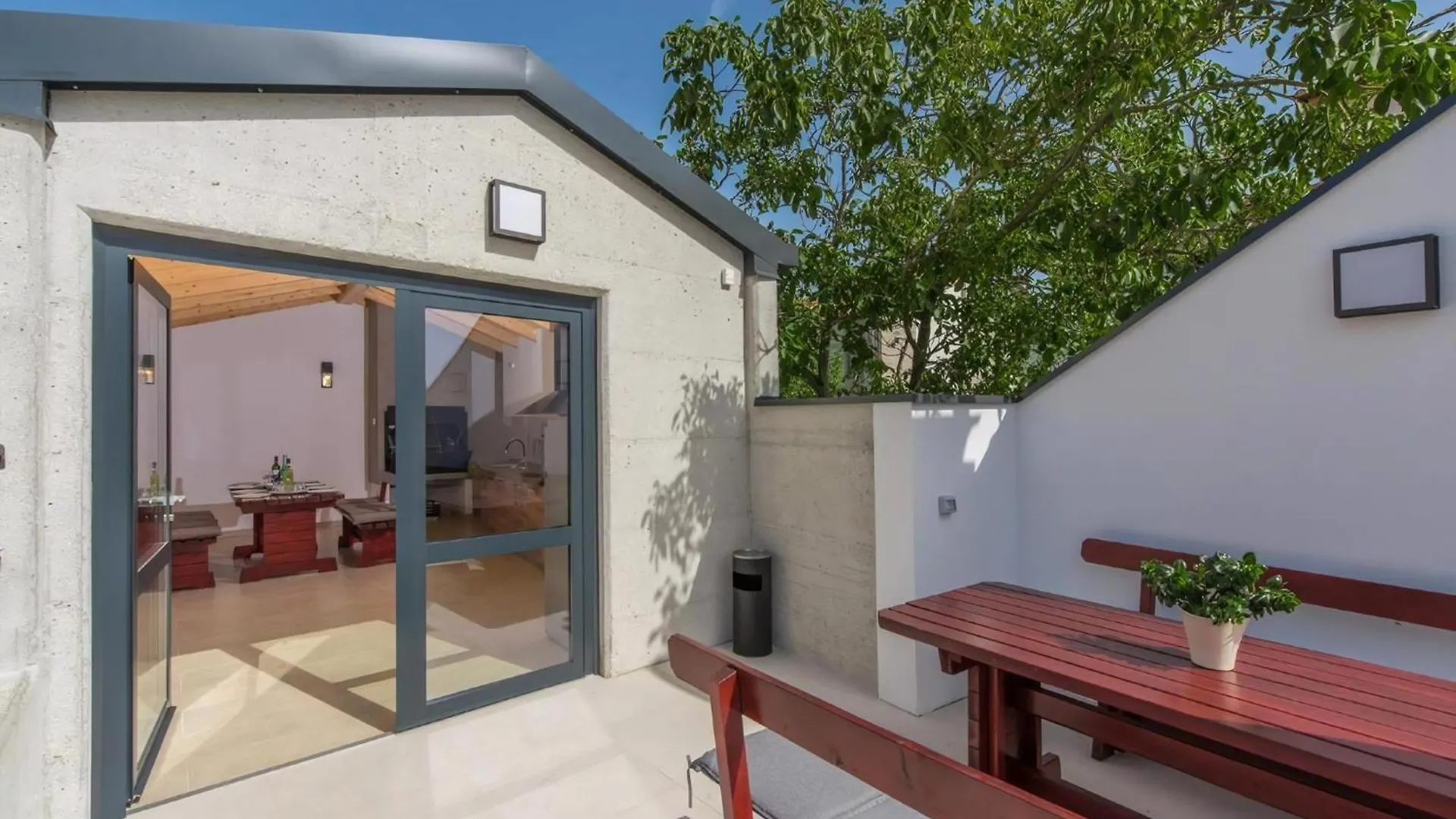 Lägenhet Ferienwohnung In Pjescana Uvala Mit Garten, Grill Pula
