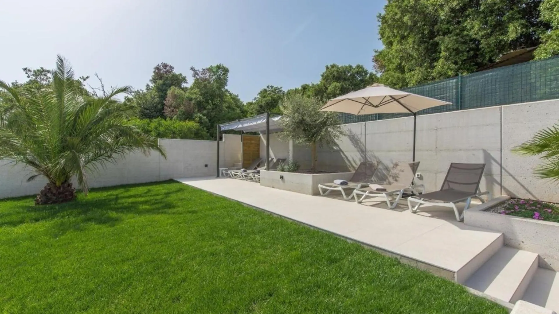 Ferienwohnung In Pjescana Uvala Mit Garten, Grill プーラ 0*,